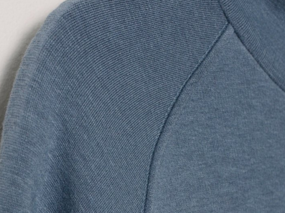 long sleeved tee detail image-S1L51