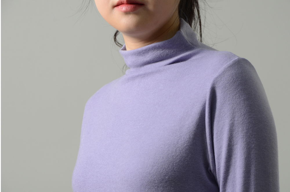 long sleeved tee detail image-S1L56