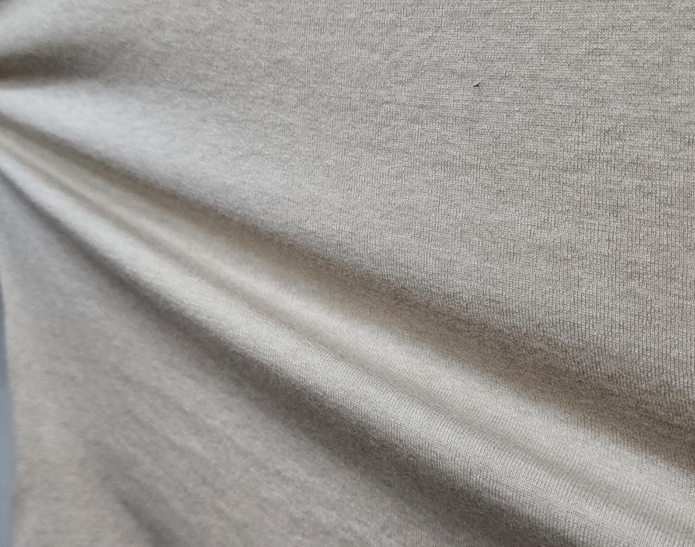 long sleeved tee detail image-S14L17
