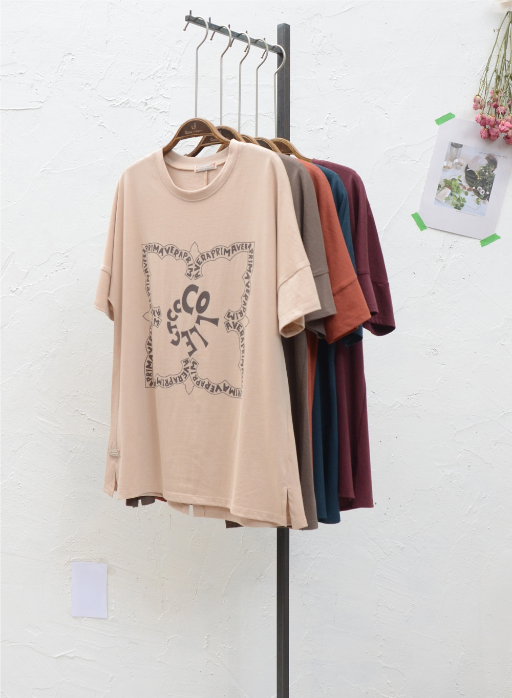 short sleeved tee cream color image-S1L71