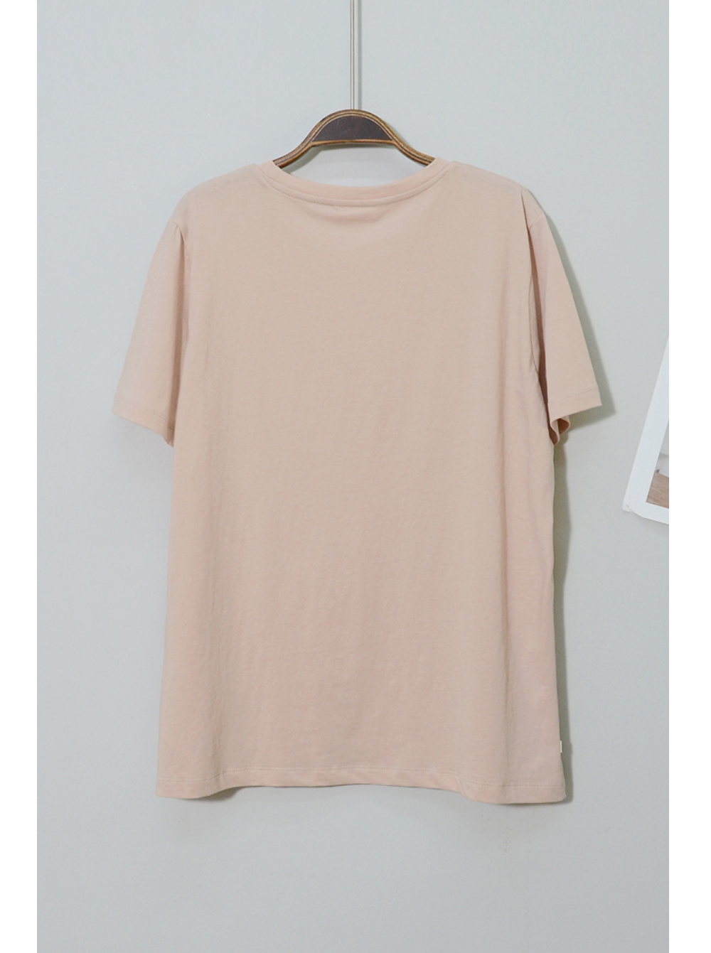 short sleeved tee cream color image-S1L41