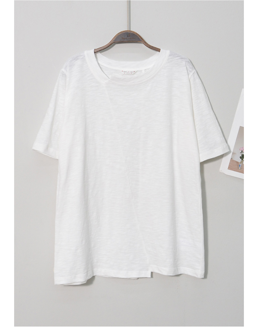 short sleeved tee white color image-S1L39