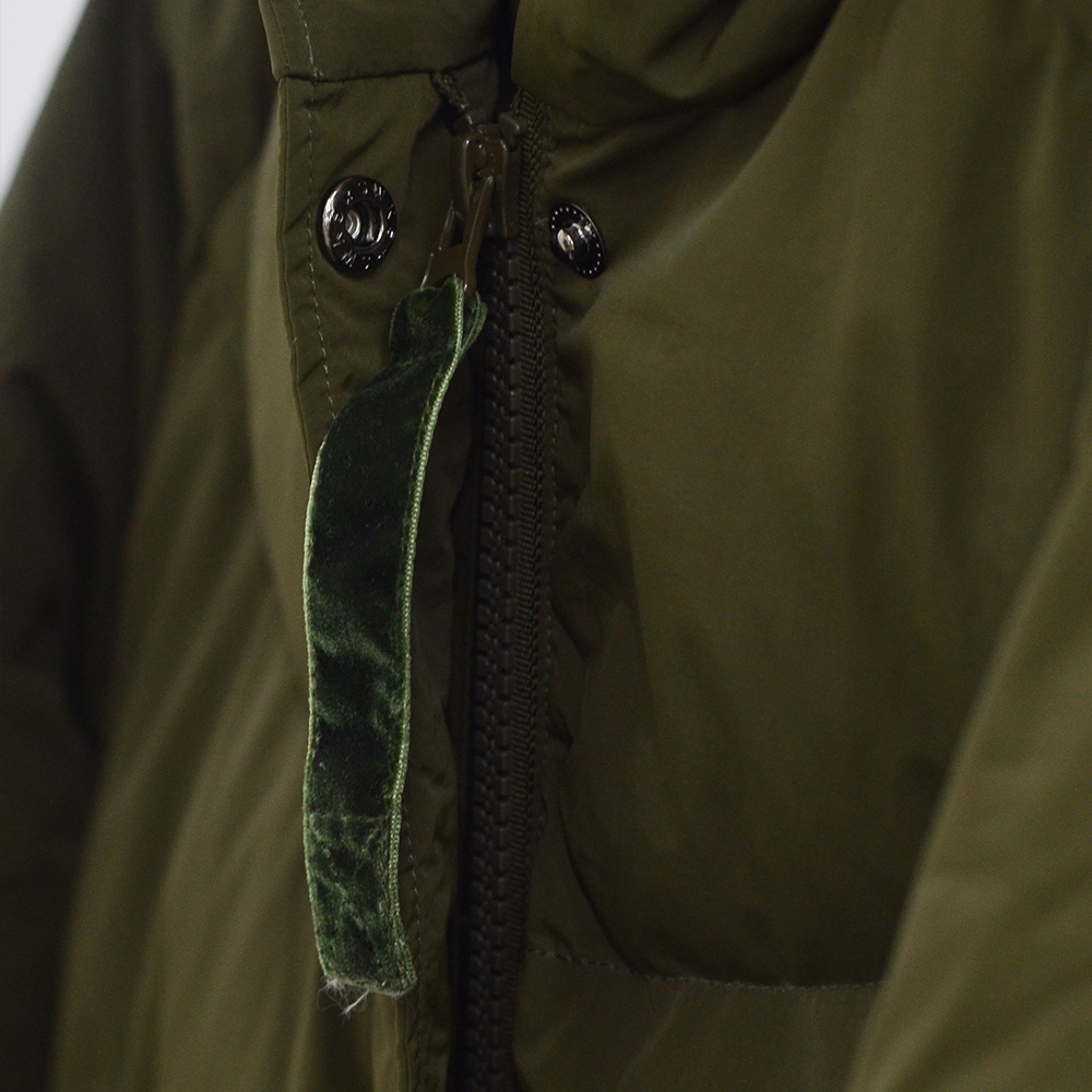 Down jacket detail image-S1L74