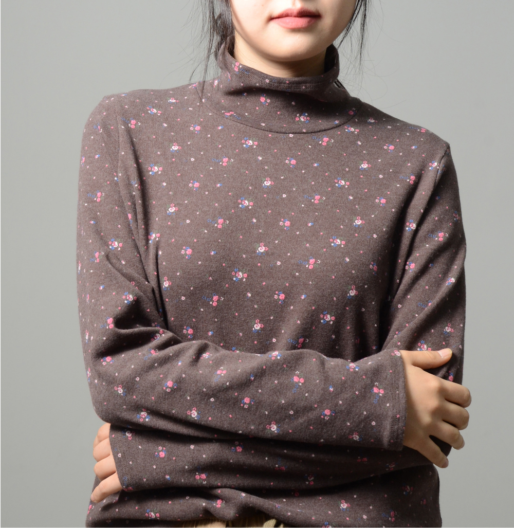 blouse model image-S10L7